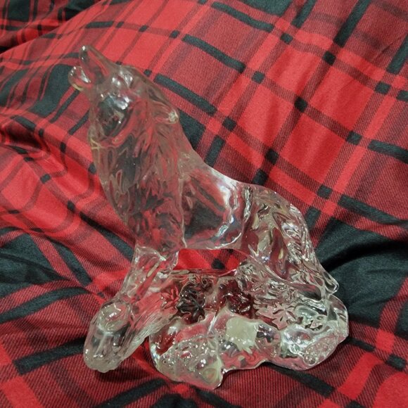 Vintage Princess House Crystal Howling Wolf Figure-1990's - Picture 1 of 3